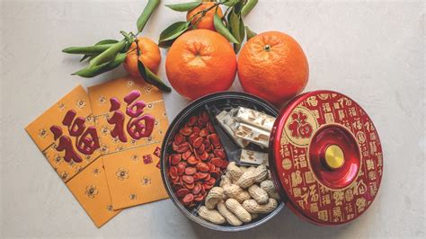 chinese new year gifts 2025 canada